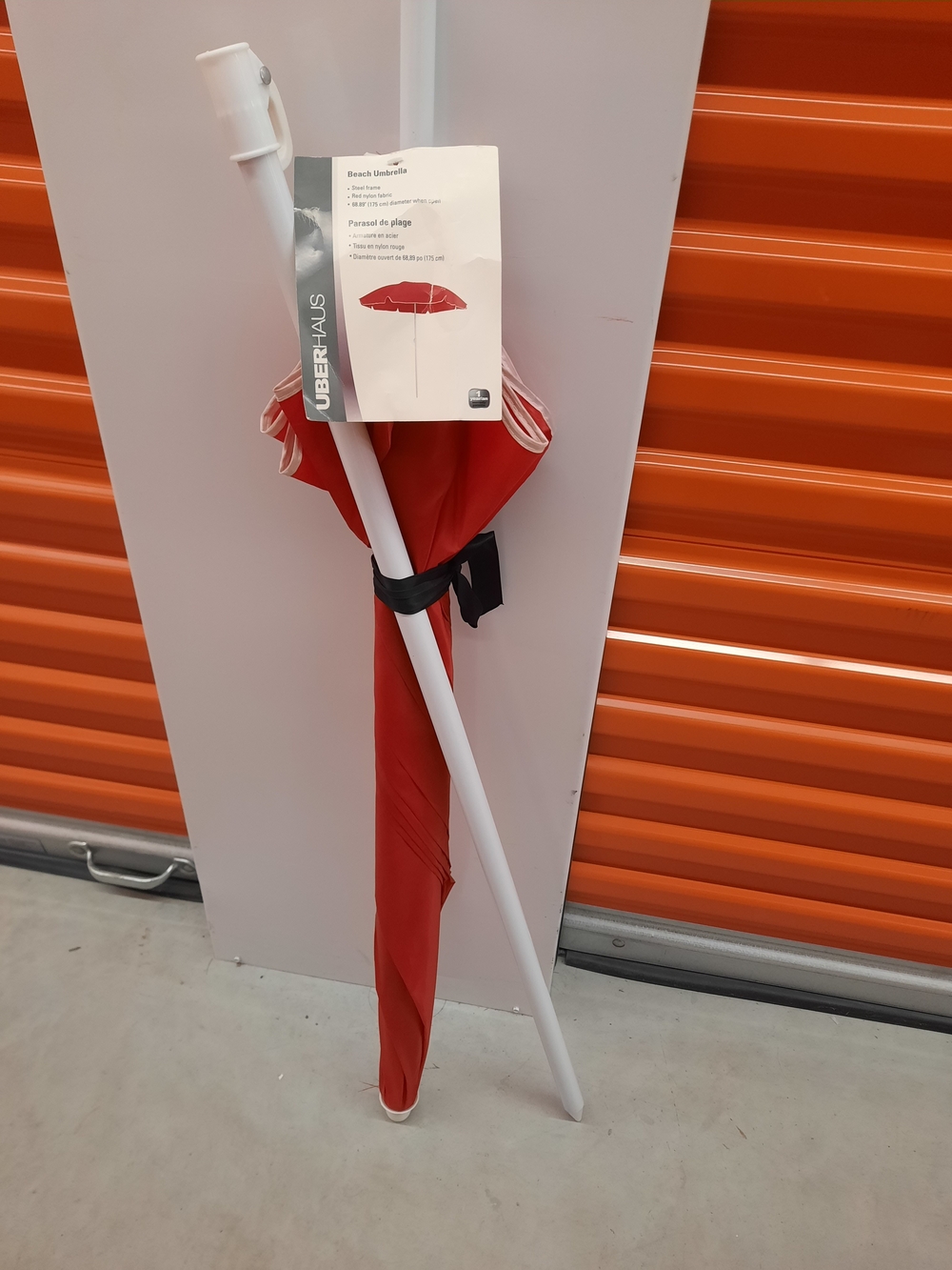 NWT Collapsible Uberhaus Red Beach Umbrella 69" Diameter